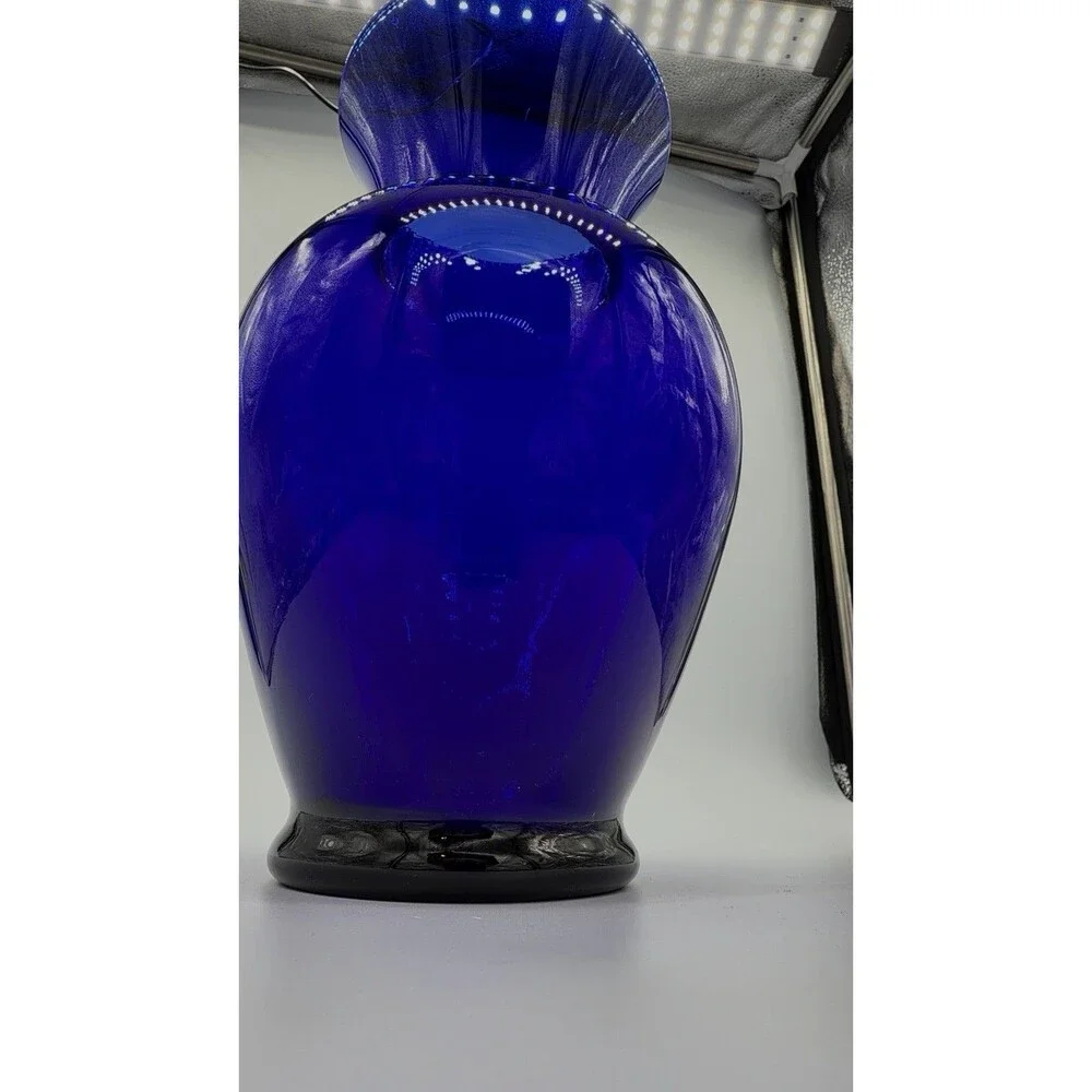 vintage cobalt blue glass vase,